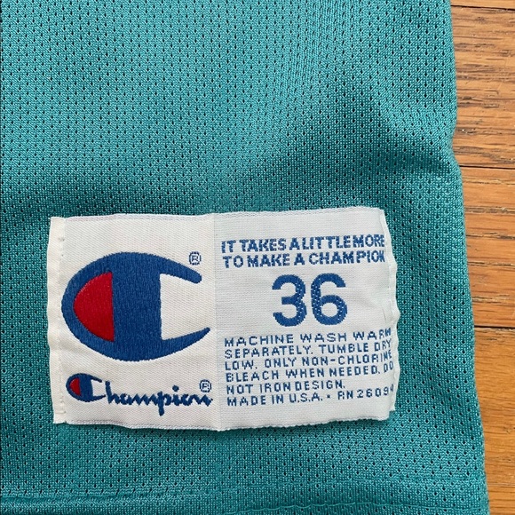 Vintage Larry Johnson Champion jersey size 36. Excellent condition. - Picture 4 of 4